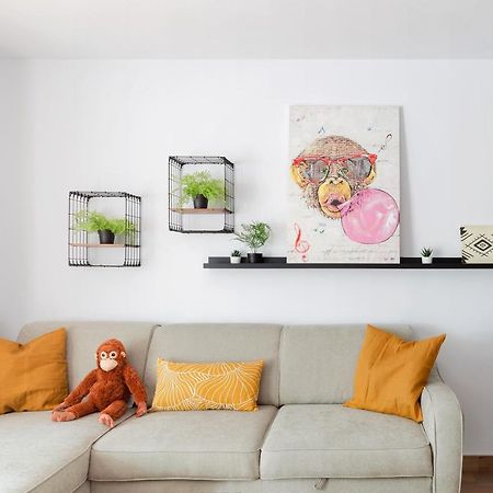 The Monkey House Apartment - A Jungle Of Comfort 科斯塔特吉塞 外观 照片