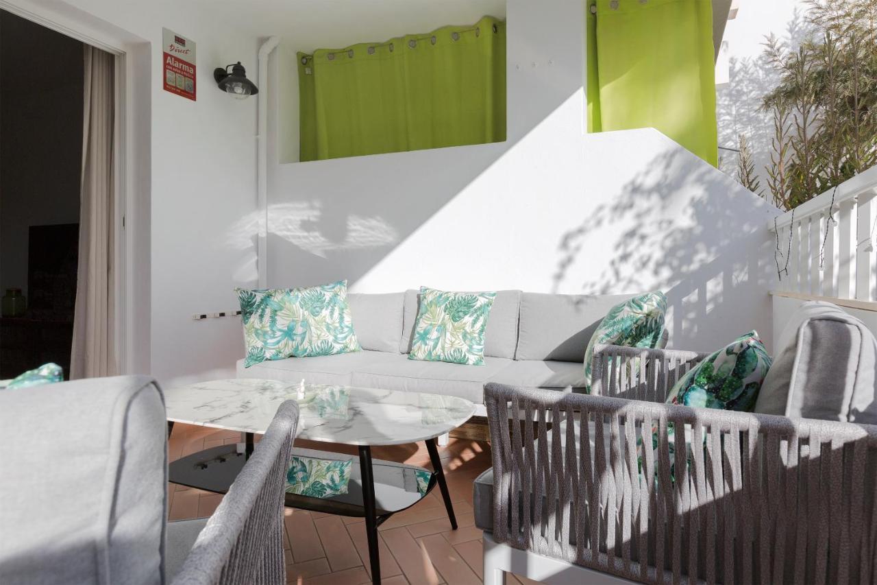 The Monkey House Apartment - A Jungle Of Comfort 科斯塔特吉塞 外观 照片